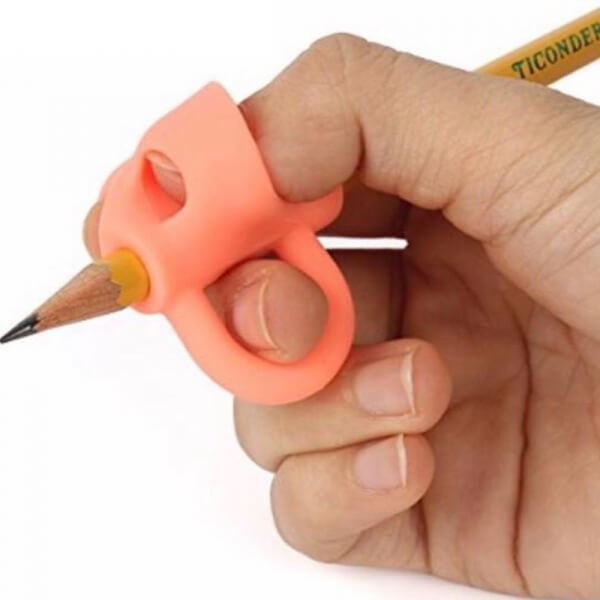 Adaptador Ergonómico para Escritura con argolla para dedo
