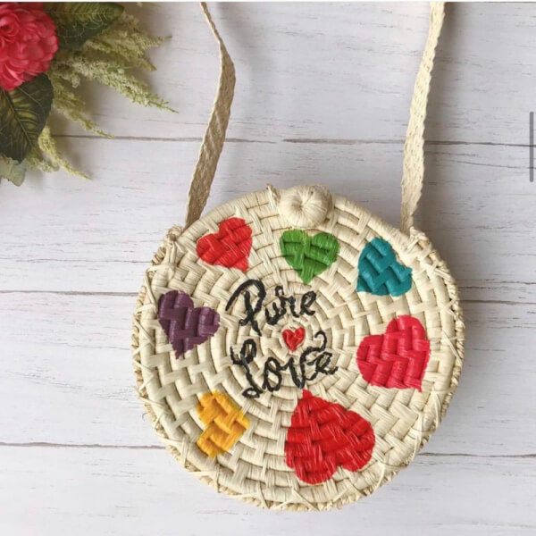 CARTERA DE PAJA TOQUILLA- CORAZONES