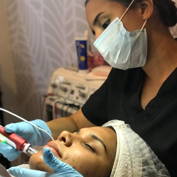 TRATAMIENTO REVITALIZANTE