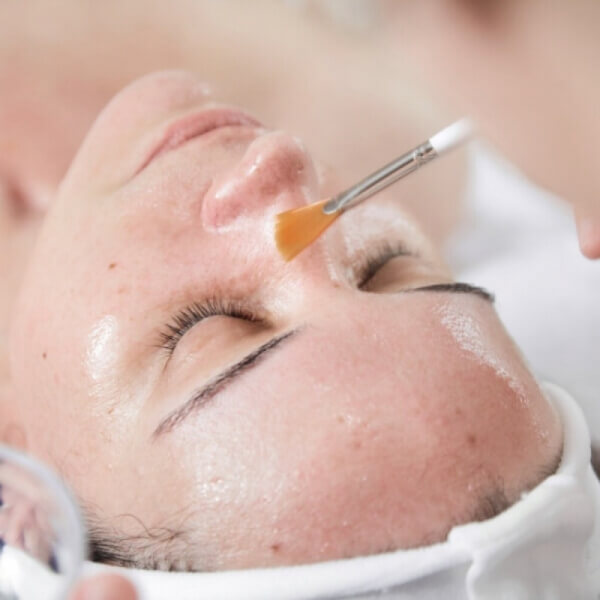 TRATAMIENTO PEELING RENOVADOR