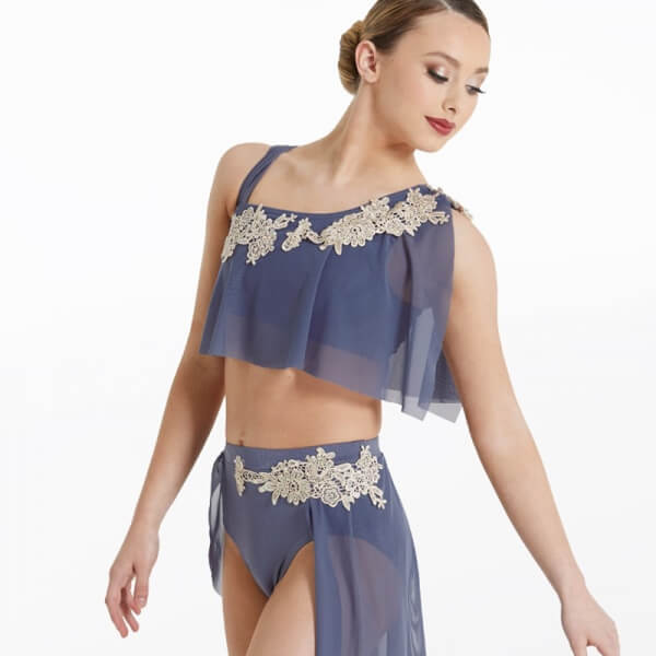 Conjunto asimetrico top y falda