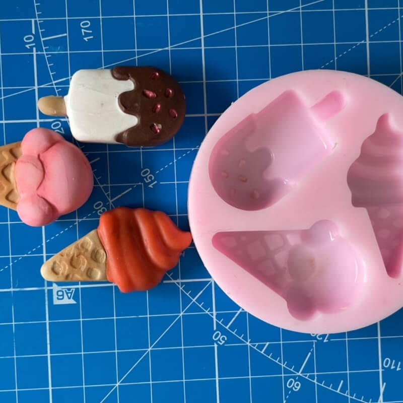 Molde de silicona con diseño de HELADOS X 3 para uso en Velas, chocolate, jabones, porcelana fría, resina.