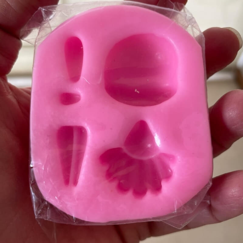 Moldes de silicona NEN@S para apliques en porcelana fría.
