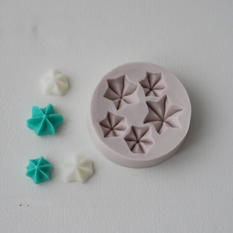 Molde de silicona con diseño de MINI SUSPIROS VARIOS TAMAÑOS para uso en Velas, chocolate, jabones, porcelana fría.