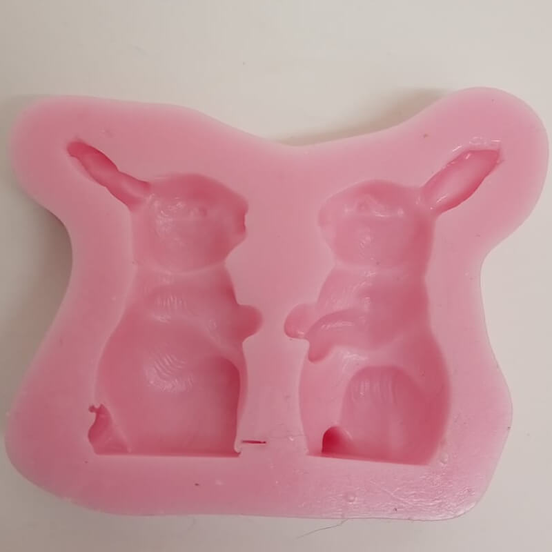 Moldes de silicona Conejos varios diseños, para uso en porcelana fría, velas, chocolate, jabones. (valor unitario en la descripción)