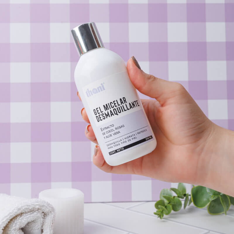 Gel Micelar Desmaquillante de Coco & Rosas