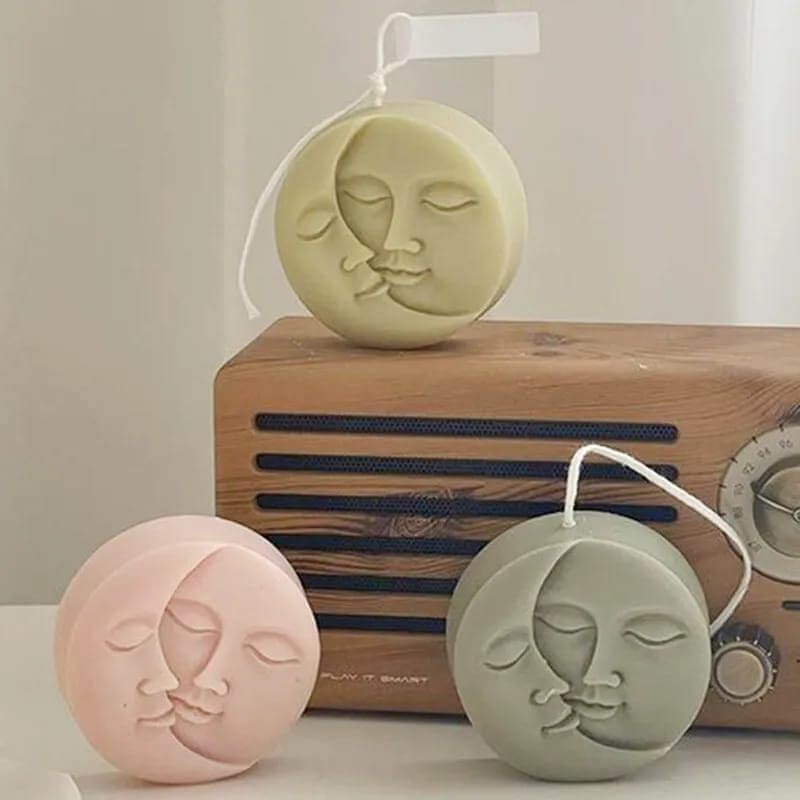 Molde de silicona con diseño SOL Y LUNA para uso en Velas, Jabones, resina, chocolate o yeso.