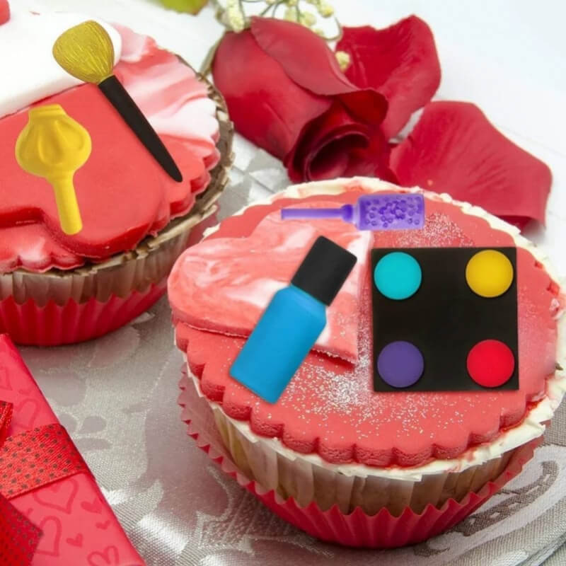 Molde MAQUILLAJE X 4 elaborado en silicona para uso en Velas, jabones, chocolate, fondant, resina, porcelana fría.
