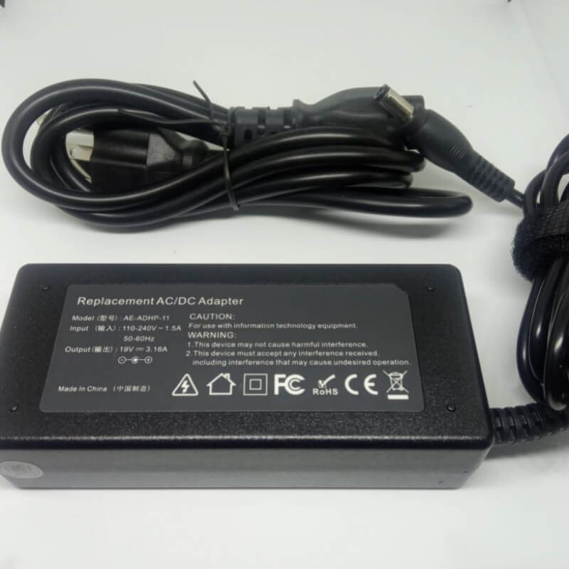 CARGADOR LAPTO TOSHIBA 19V 3.16AMP