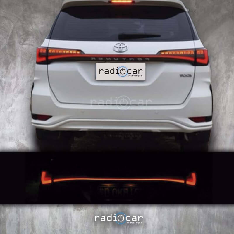 Faros led posterior + Barra Led Posterior Toyota Fortuner