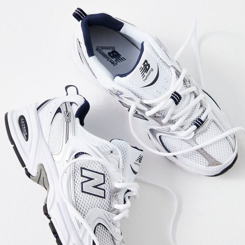 NEW BALANCE 530 - MUJER