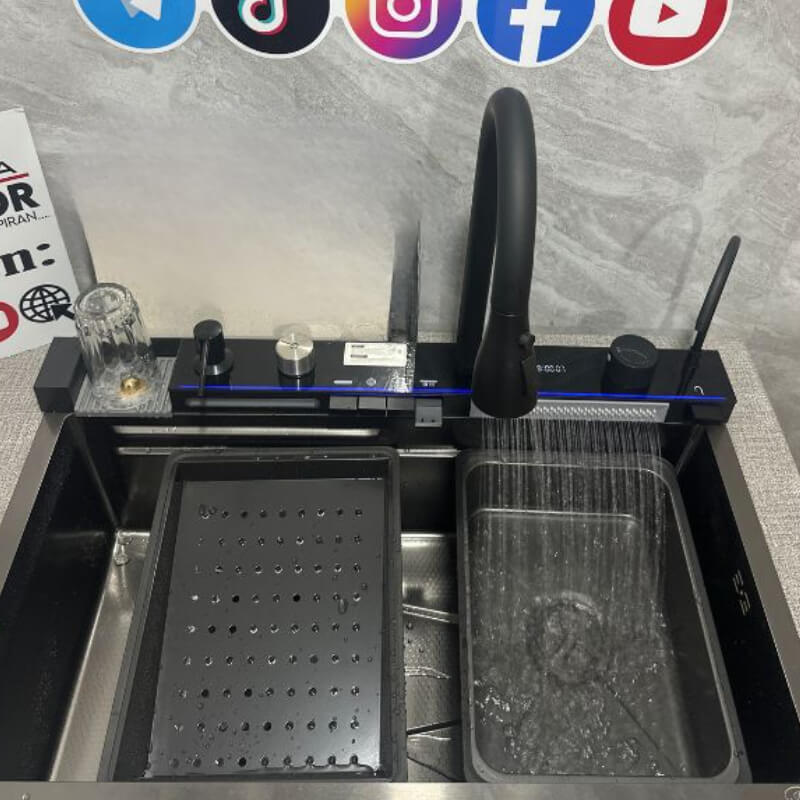 Fregadero super doble cascada con tabla plastica pantalla led