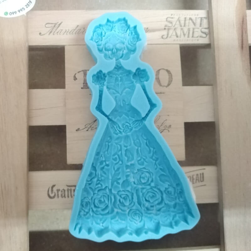 Molde silicona de Catrina 2D. para uso de resina, porcelana fría, yeso.