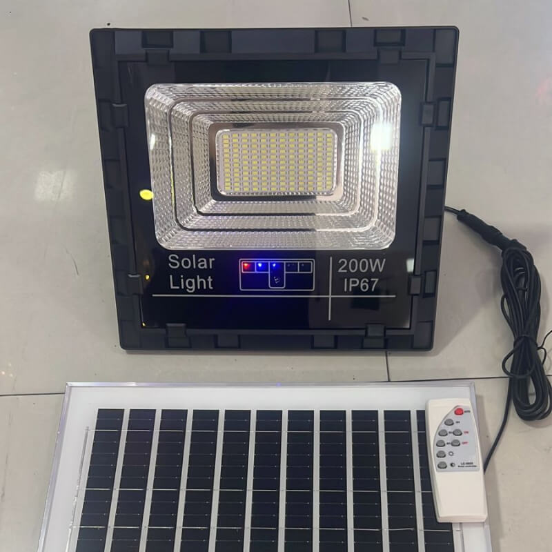 Reflector led con Panel Solar star 200W
