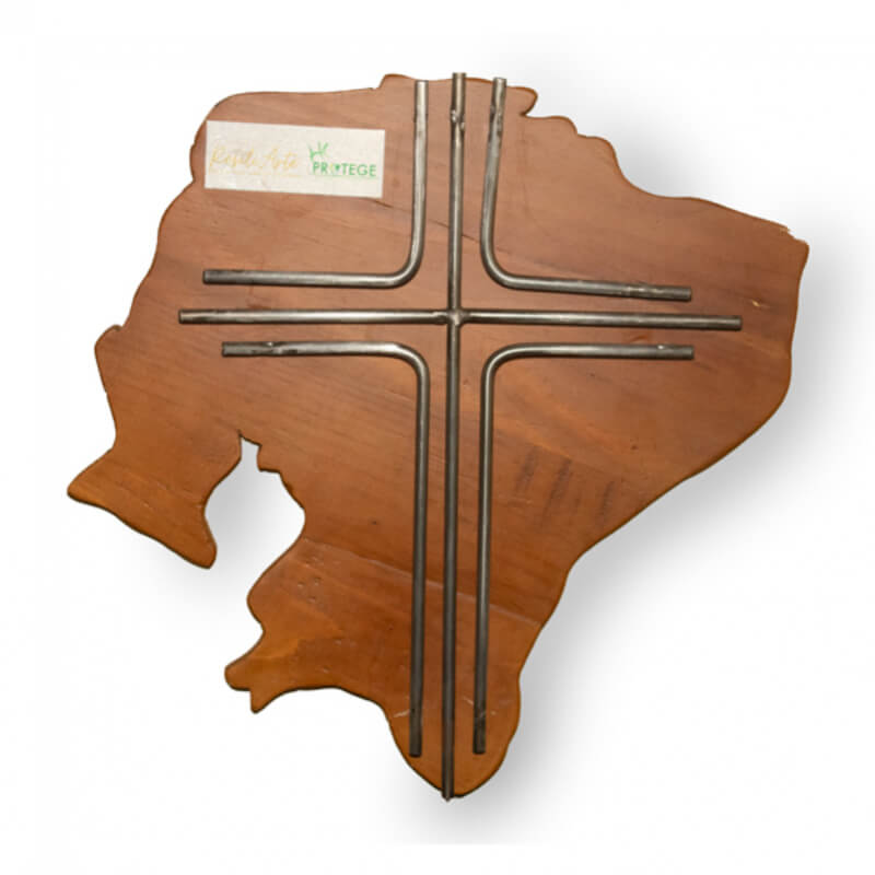Cruz de metal en Base de Madera Artesanal