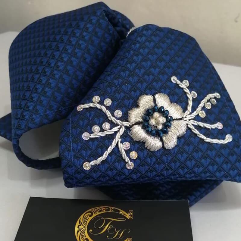 Moño Charro Bordado con Canutillo | Hilos de Oro, Plata o Color para una Elegancia Inigualable
