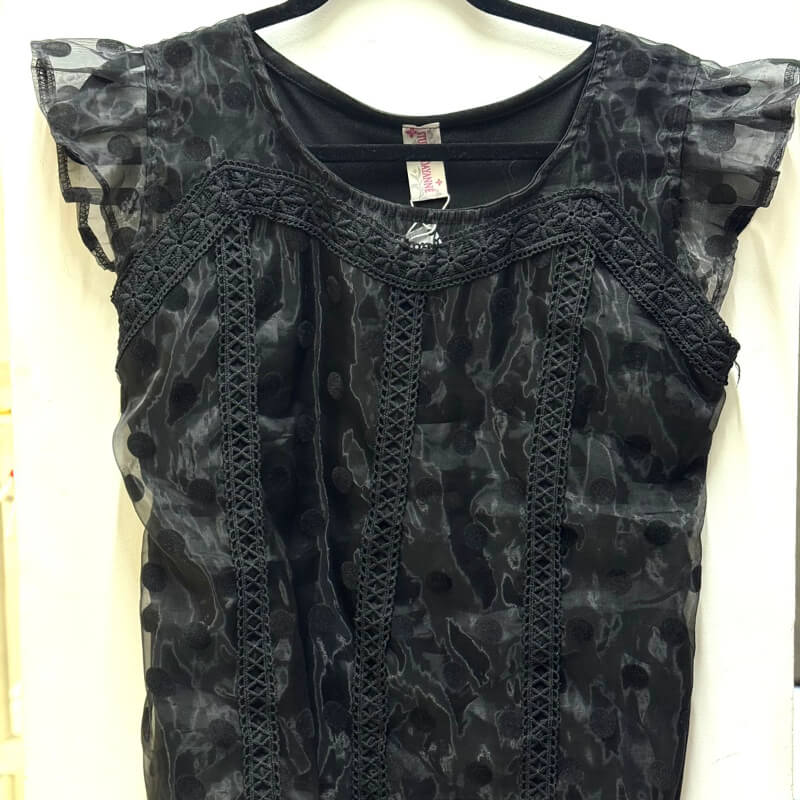Blusa de color negro