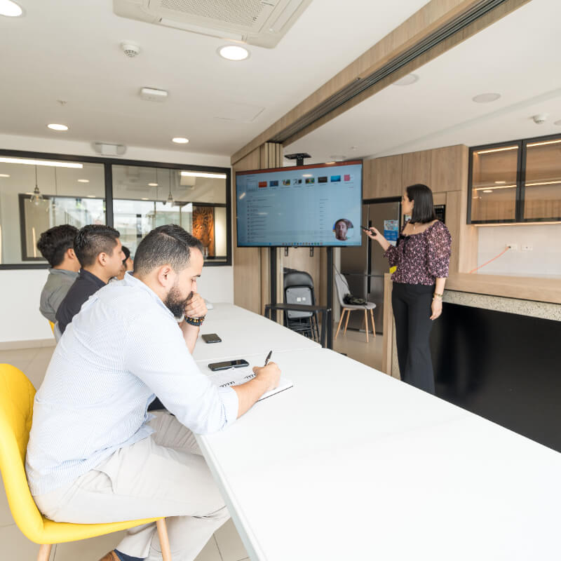 Sala Taller Kichwa - (30 personas) | Treebu Coworking