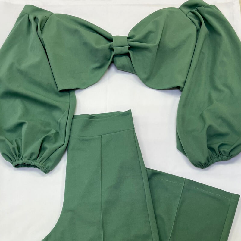 Conjunto de 2 piezas de color verde