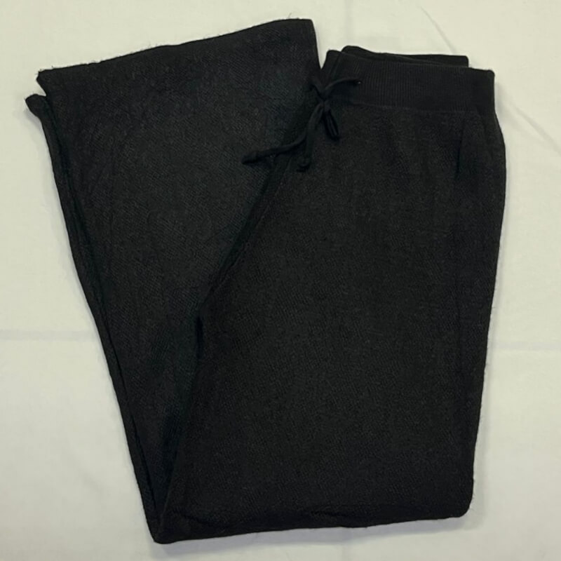 Pantalón de punto color negro