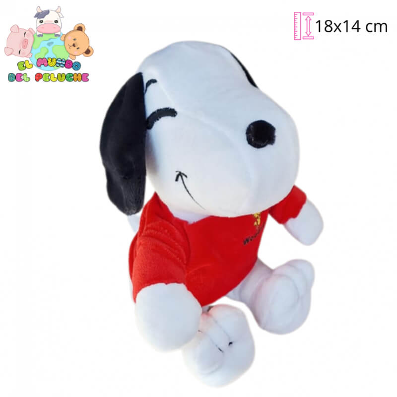 Snoopy con Playera Roja #0 | 18x14 cm | El Mundo del Peluche
