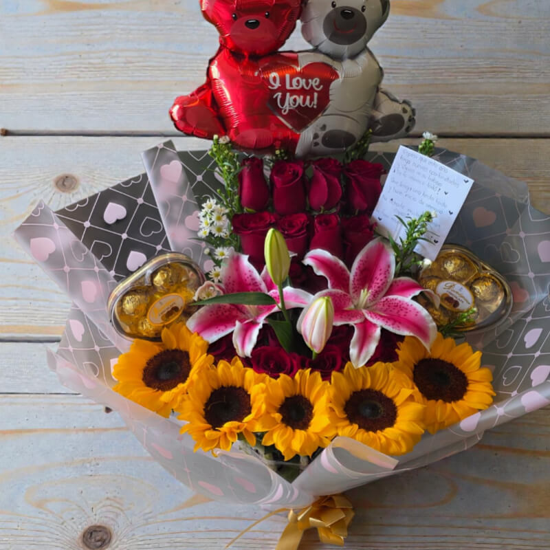 JARDÍN DEL AMOR | Rosas, Lirios, Girasoles & Ferrero