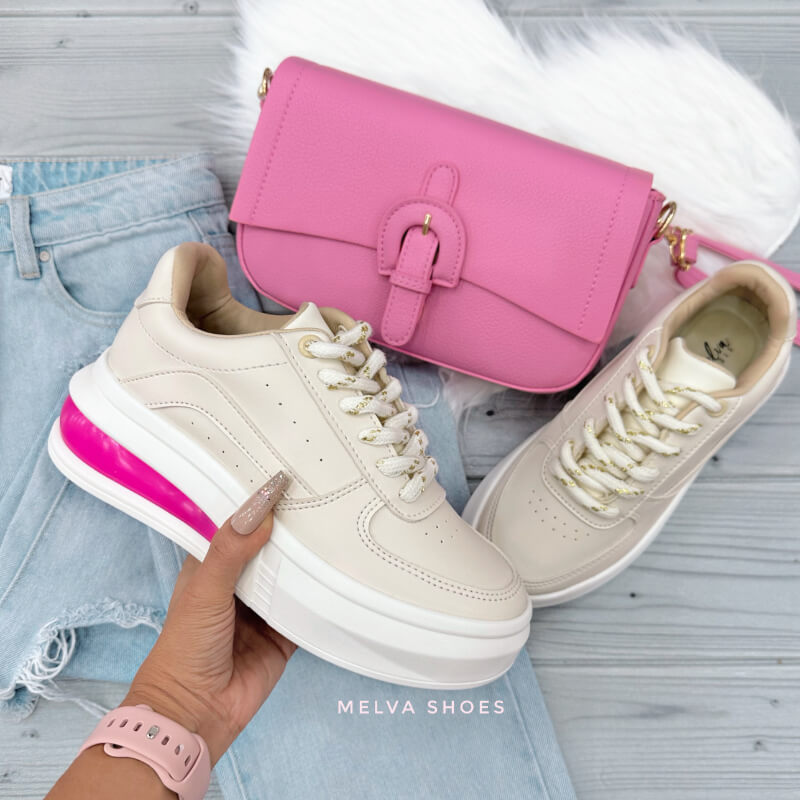 Sneakers Beige con Cápsula Fucsia