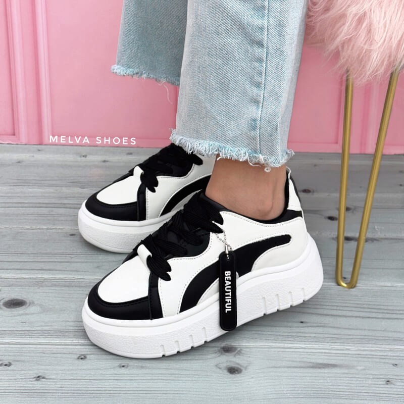 Sneakers Blancos con Negro