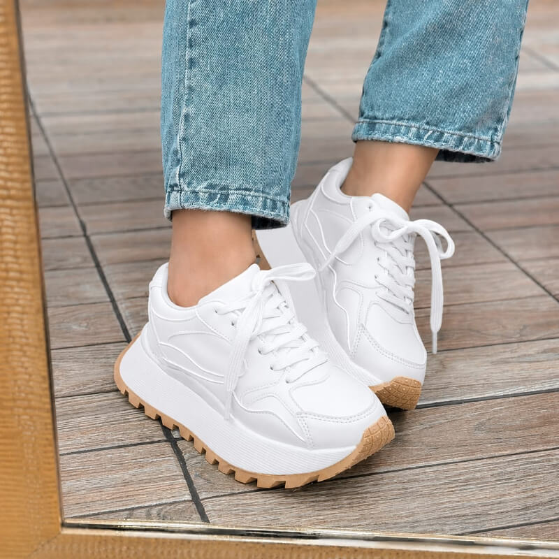 Sneakers Blancas con Suela Blanca y Café