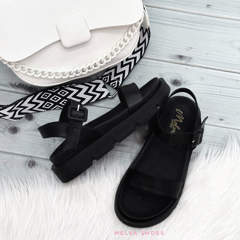 Sandalias Altas Sport Negras con Correa en Tobillo
