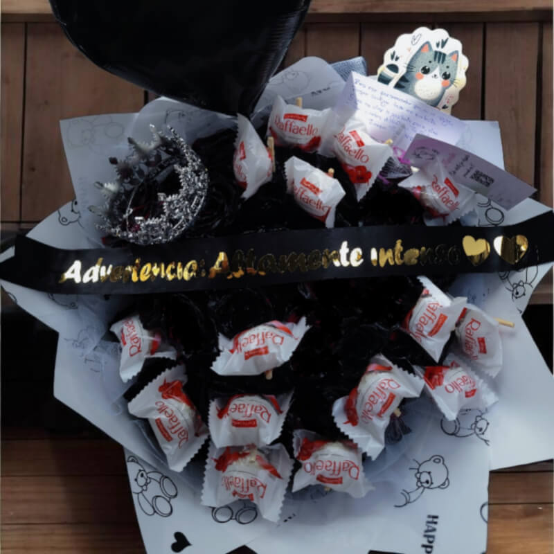 NNOCHE INFINITA | Rosas Negras & Raffaello de Lujo