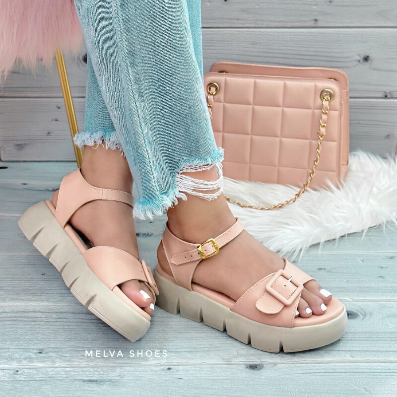 Sandalias Altas Nude con Hebillota y Correa en Tobillo