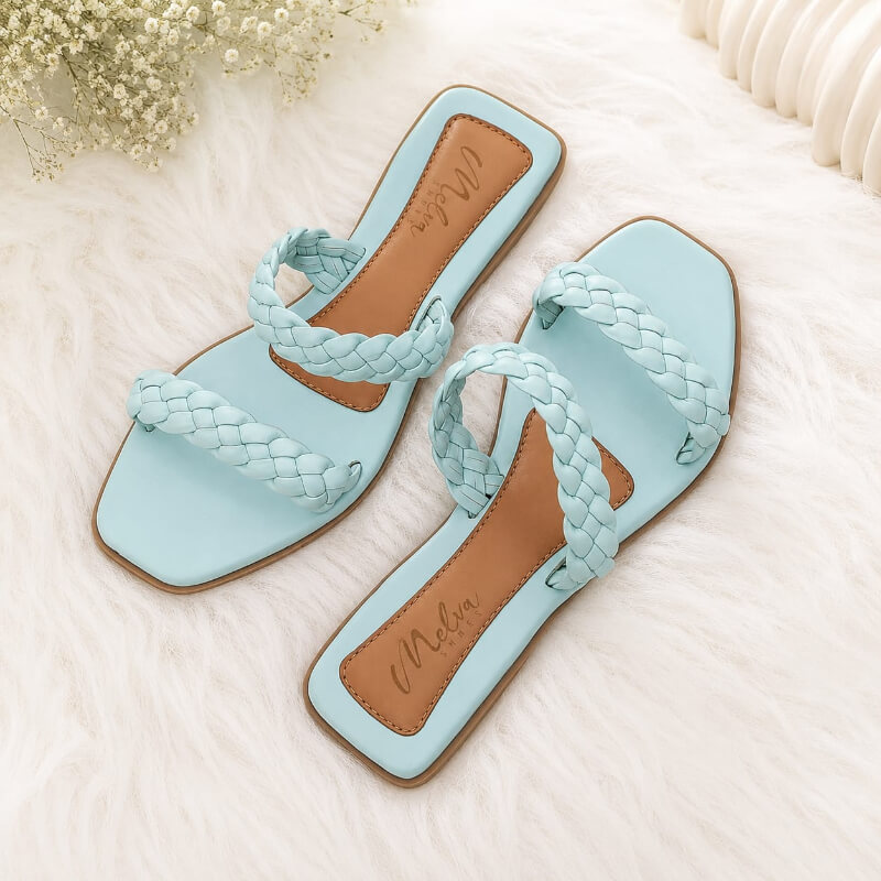 Sandalias Bajas Menta con Dos Tiras Trenzadas