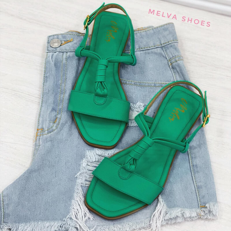 Sandalias Bajas Verde con Faja, Tiras Anudadas y Correa en Tobillo