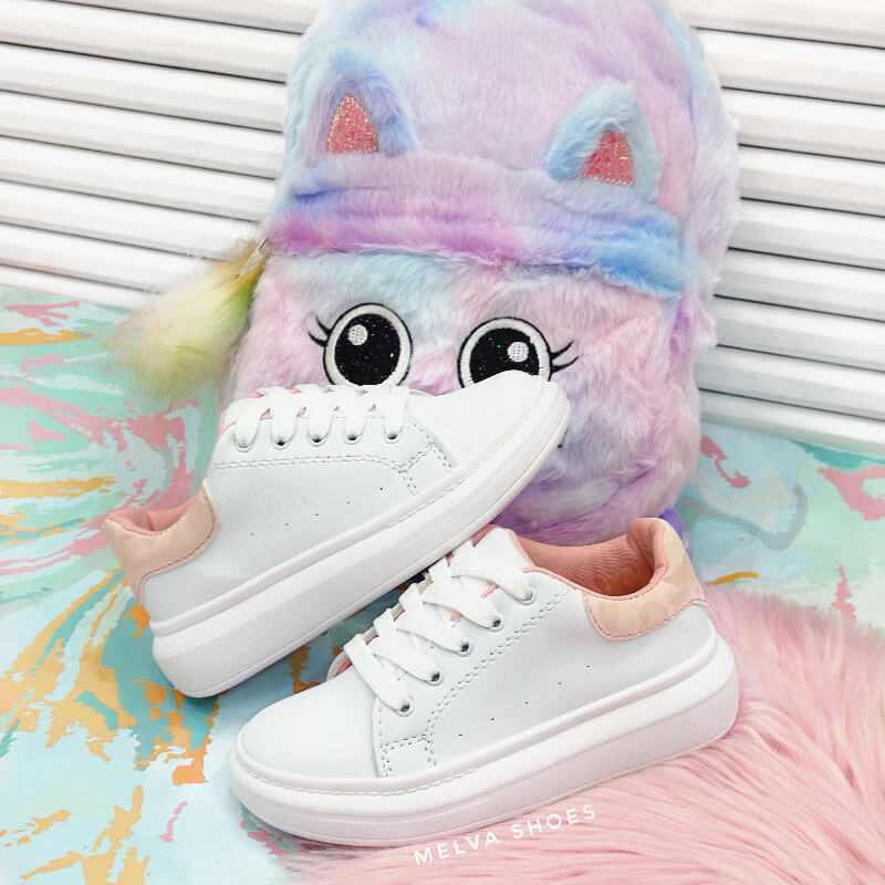Sneakers Blancos con Talón Nude
