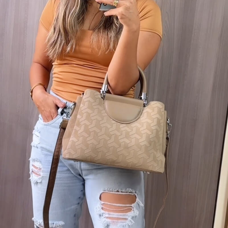 Cartera Kaki con Detalles Plateados