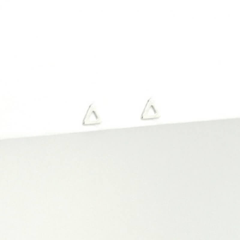 TOPO PLATA 925 TRIÁNGULO