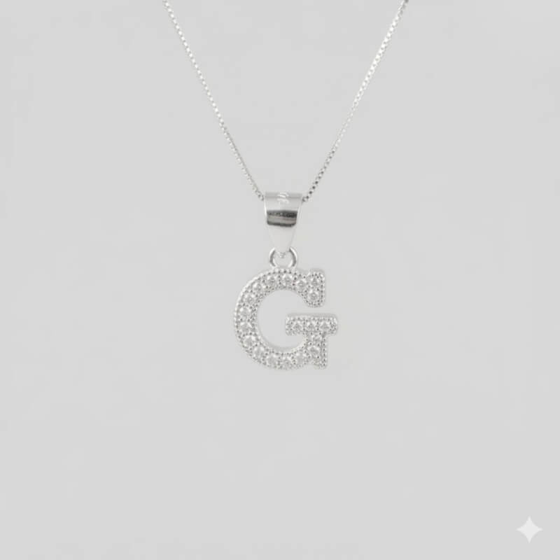 Collar Plata Ley 925 - Dije Inicial Letra G con Microcircones 1.2cm - Elegancia y Brillo