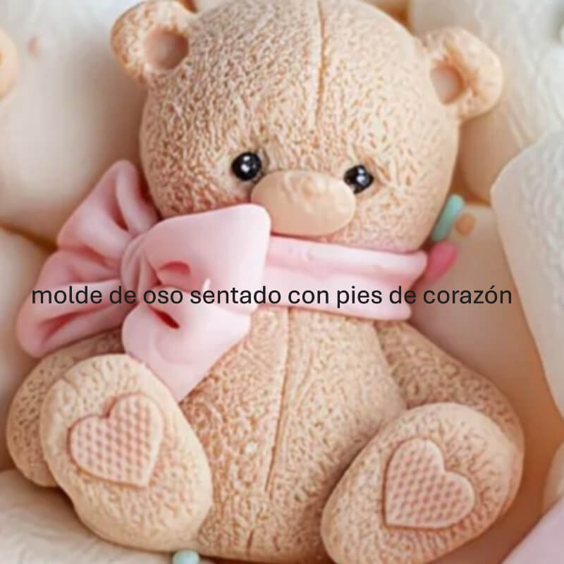 molde de oso sentado con pies de corazón