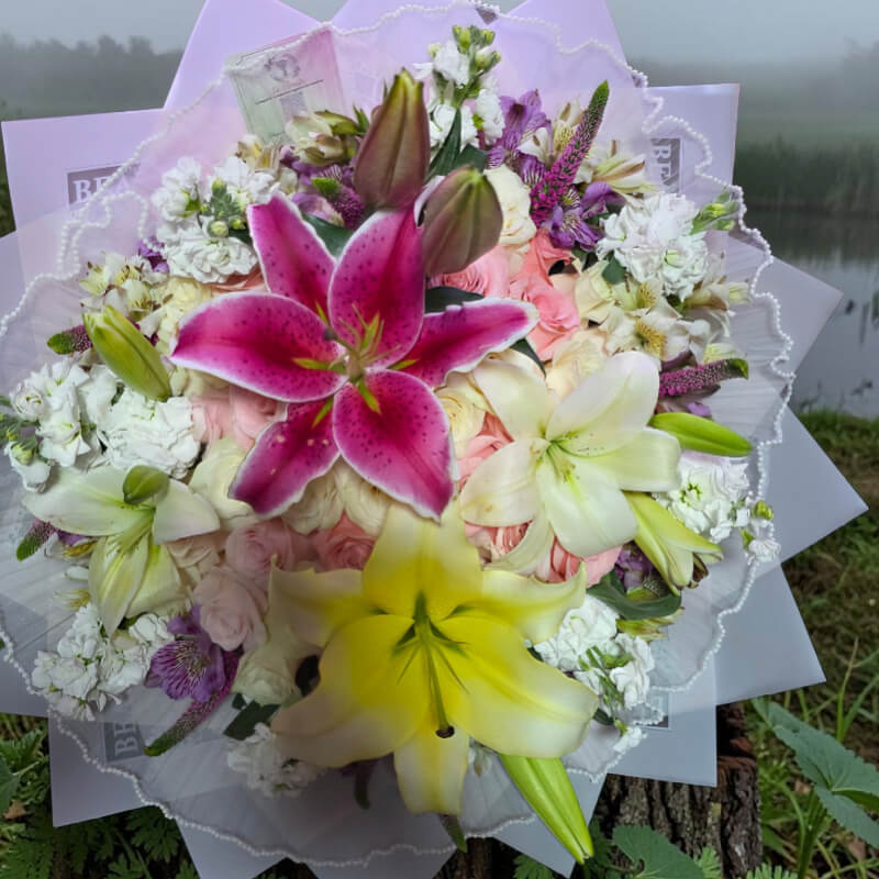 SINFONÍA REAL | Lirios Orientales & Rosas Pastel