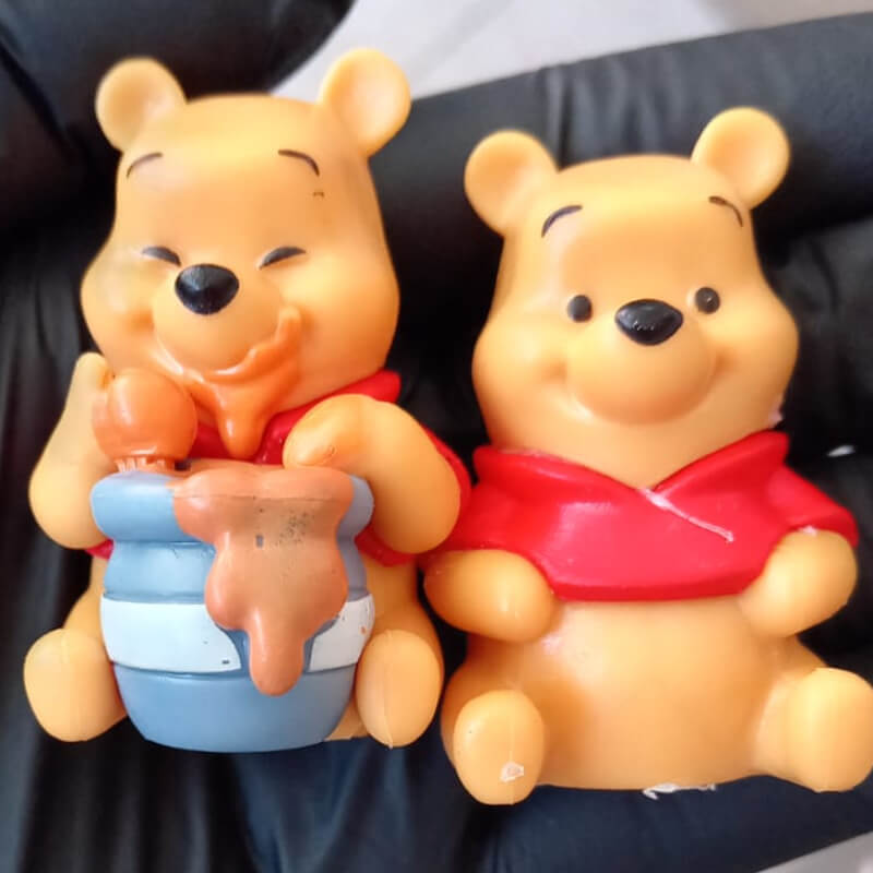 Moldes de silicona con diseño de Winnie the Pooh 2 modelos para uso en Velas, Jabones, chocolate, resina. (valor unitario en la decripción)