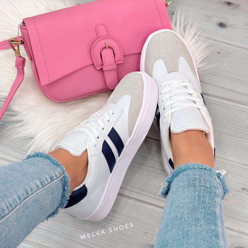 Sneakers Blancos y Azul Marino