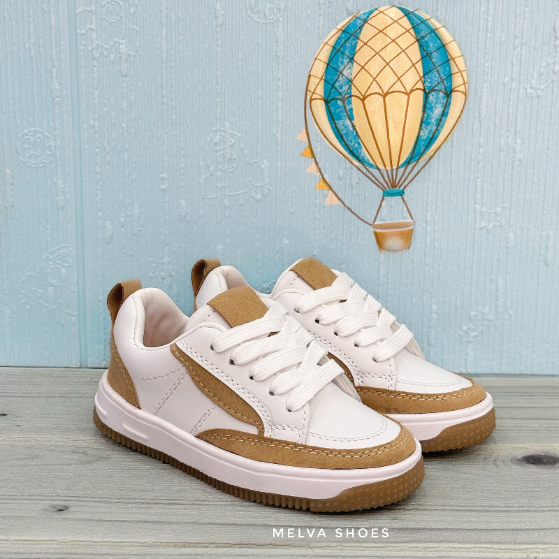 Sneakers de Niño Blancos y Camel