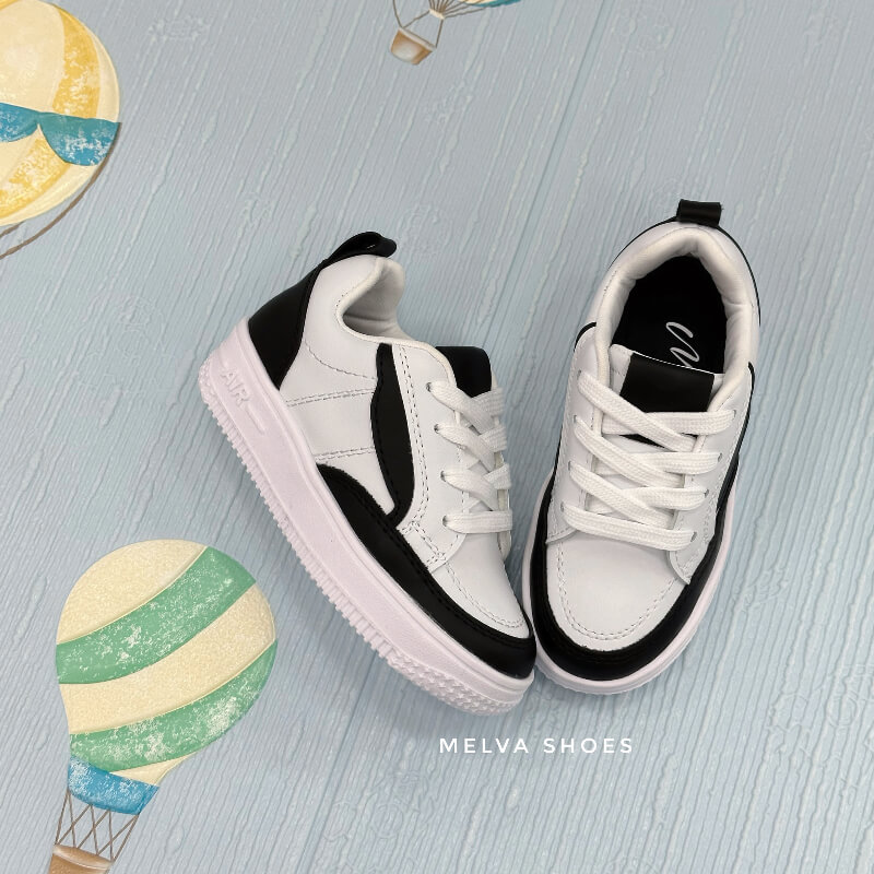 Sneakers Niño Blanco con Negro