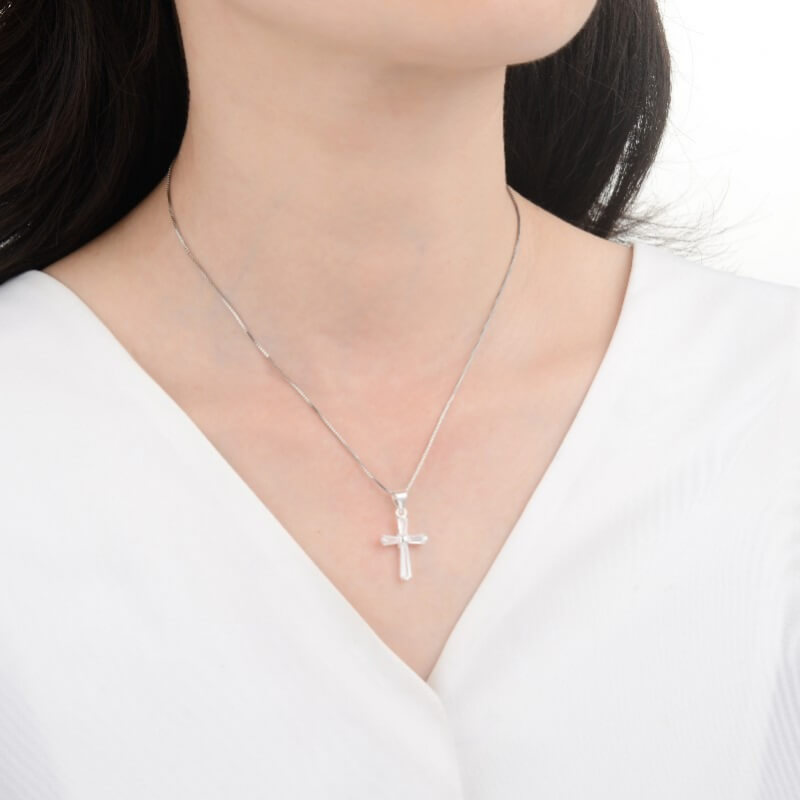 Cruz de Plata Cristal+ Cadena de 45 cm