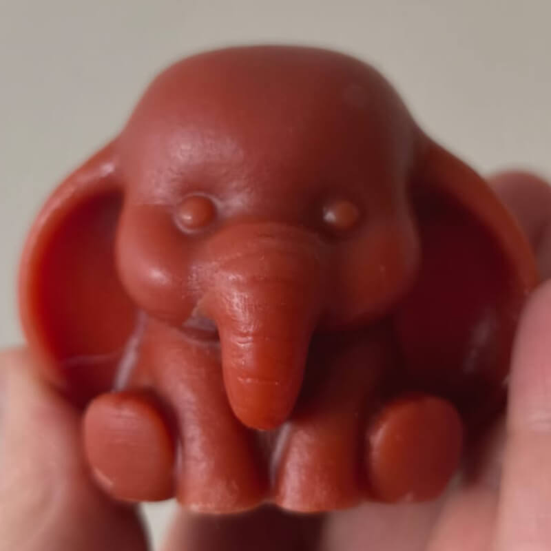 Moldes elaborados en silicona con diseño de Elefante y Oso tipo cartoon. (valores individuales en la descripción)