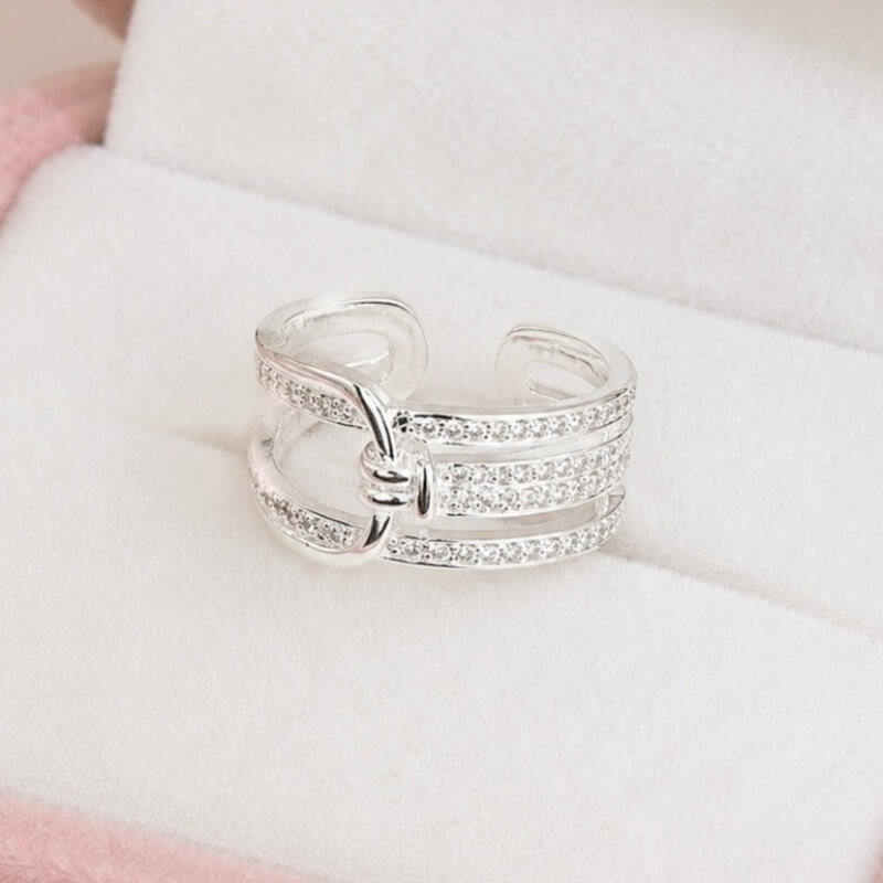 Anillo Ajustable Plata Ley 925 Tipo Cinturón con Microcircones Blancos – Elegancia y Estilo Único