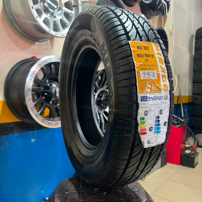 LLANTA MIRAGE MR-162 165/70 R12 77T