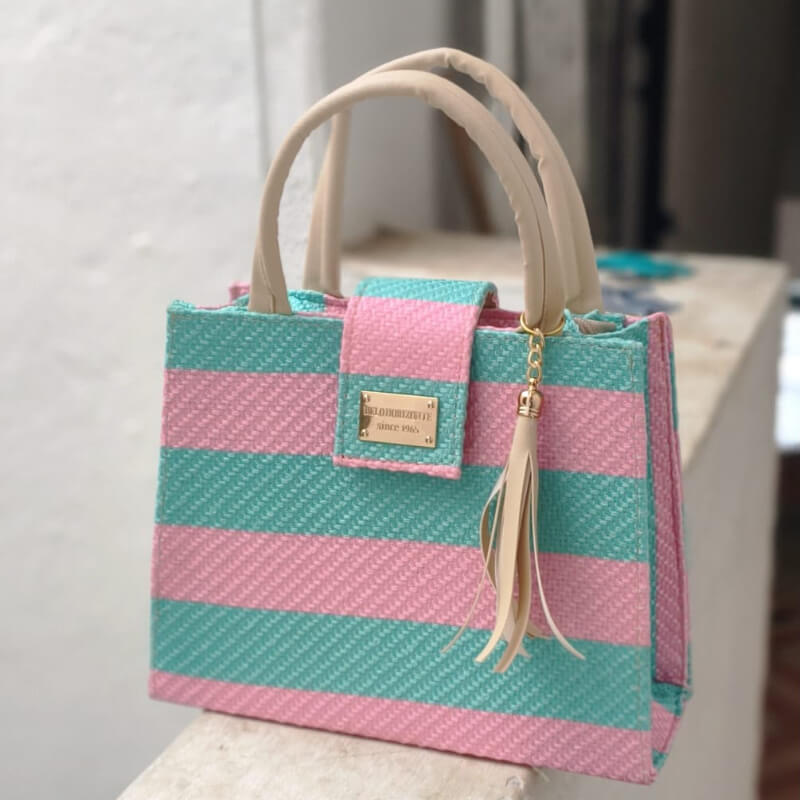 Bolso artesanal colores mexicanos incluye correa