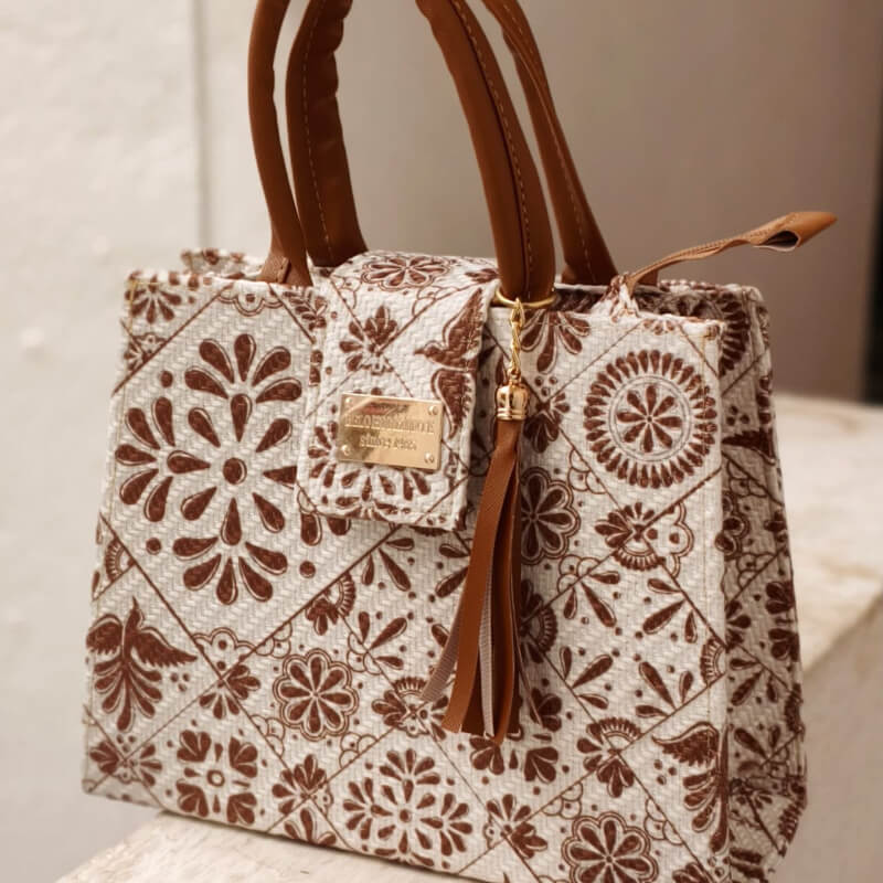 Bolso artesanal colores mexicanos incluye correa